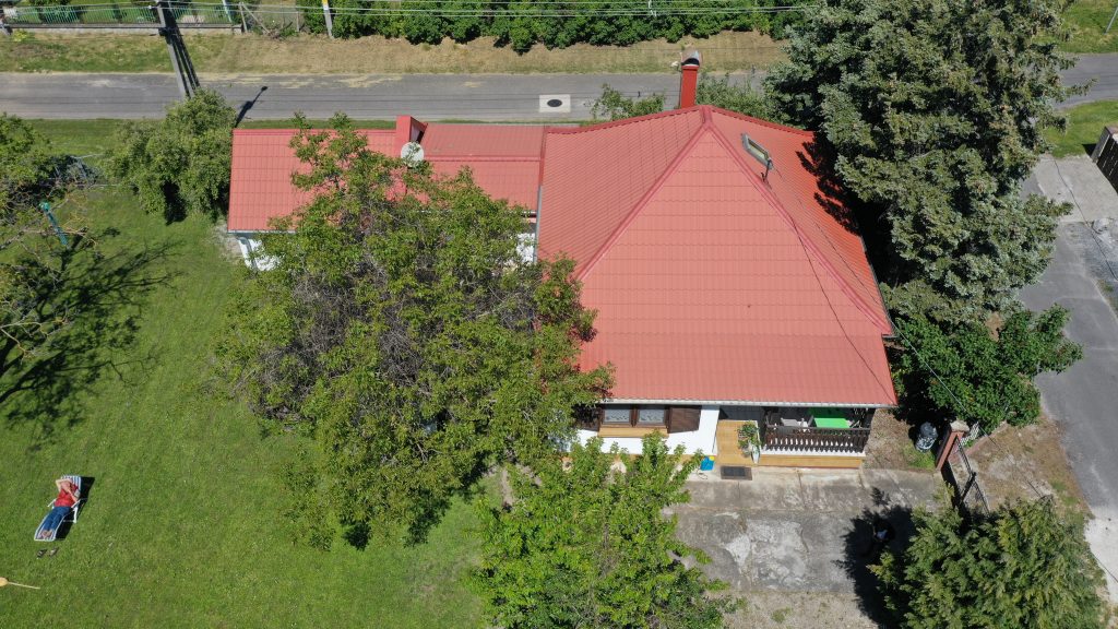 Blick von oben aufs Haus